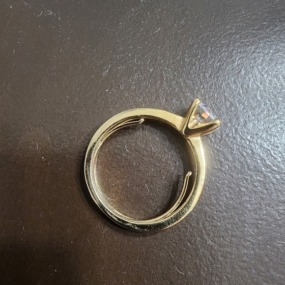 Gold Tone Adjustable Ring with Clear Stone Size 8 - Picture 5 of 5